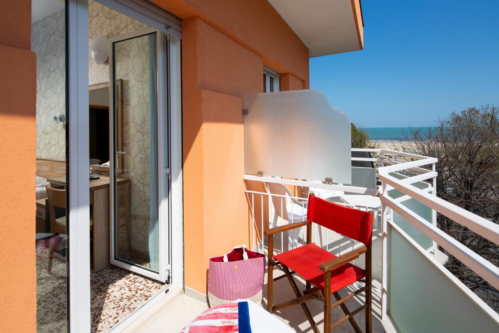 Hotel Ravello Adults Only Rimini Exteriör bild